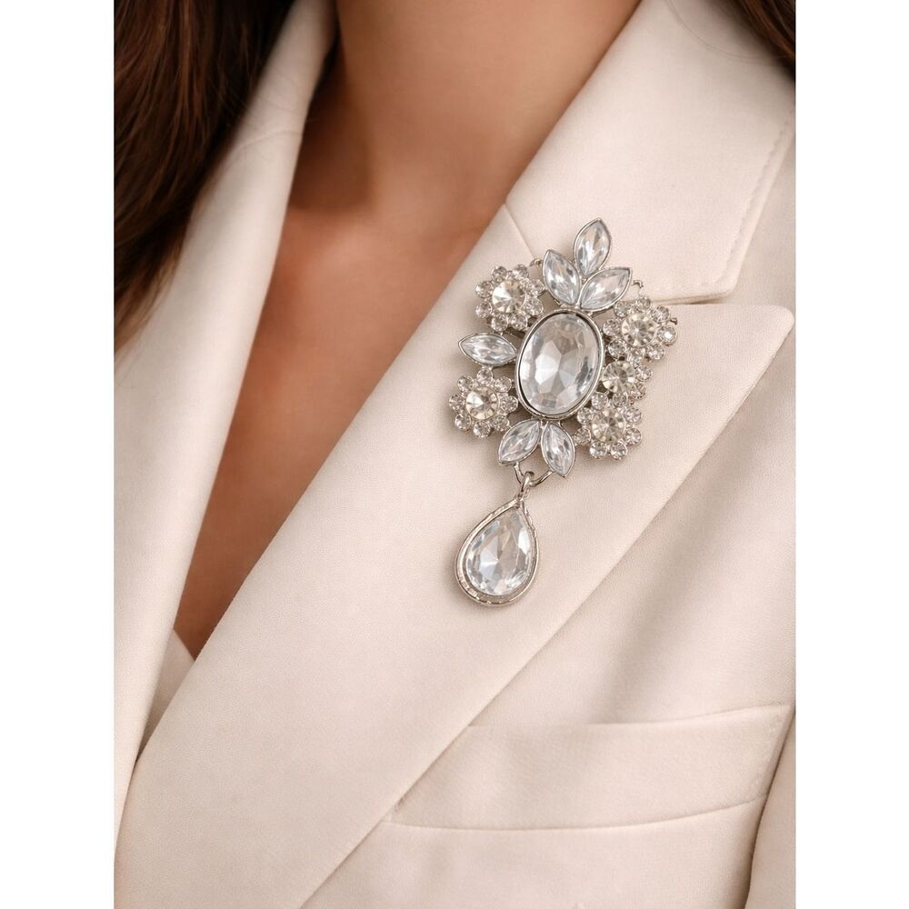 Elegant Silver Tone Crystal Brooch Pin - Clear White Stones New